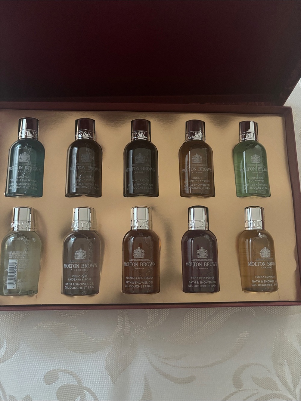 Molton Brown Burgundy and Gold Marbled Gift Box - Picture 6 of 6
